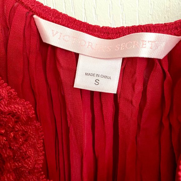 Victoria's Secret Red Pleated Babydoll Chemise with Lace Chiffon Satin - Picture 15 of 16